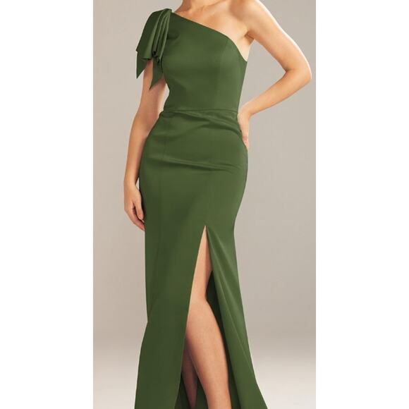 FORMAL PARTY 18 2X Plus Green Olive one shoulder mermaid maxi dress NEW B70 - Picture 1 of 10